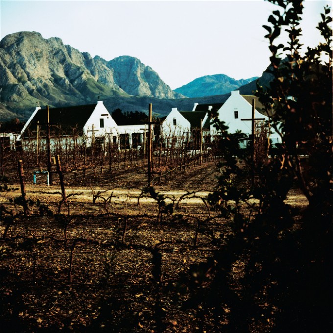 Franschook, South-Africa. August 2000. ©Thera Mjaaland/BONO 2022